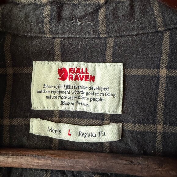 Fjallraven Ovik flannel Size Large - Picture 6 of 6